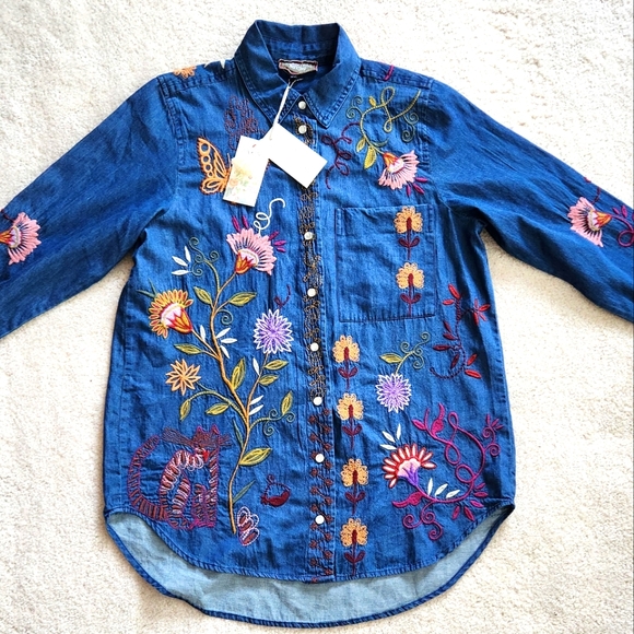 Johnny Was Toni Relaxed Fit Denim Shirt Heavy Embroidery Pear Snap Western XXS - Picture 8 of 15